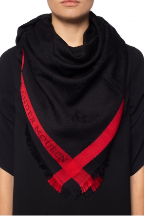 Skull motif shawl, zdjęcie 2 Skull motif shawl od Alexander McQueen